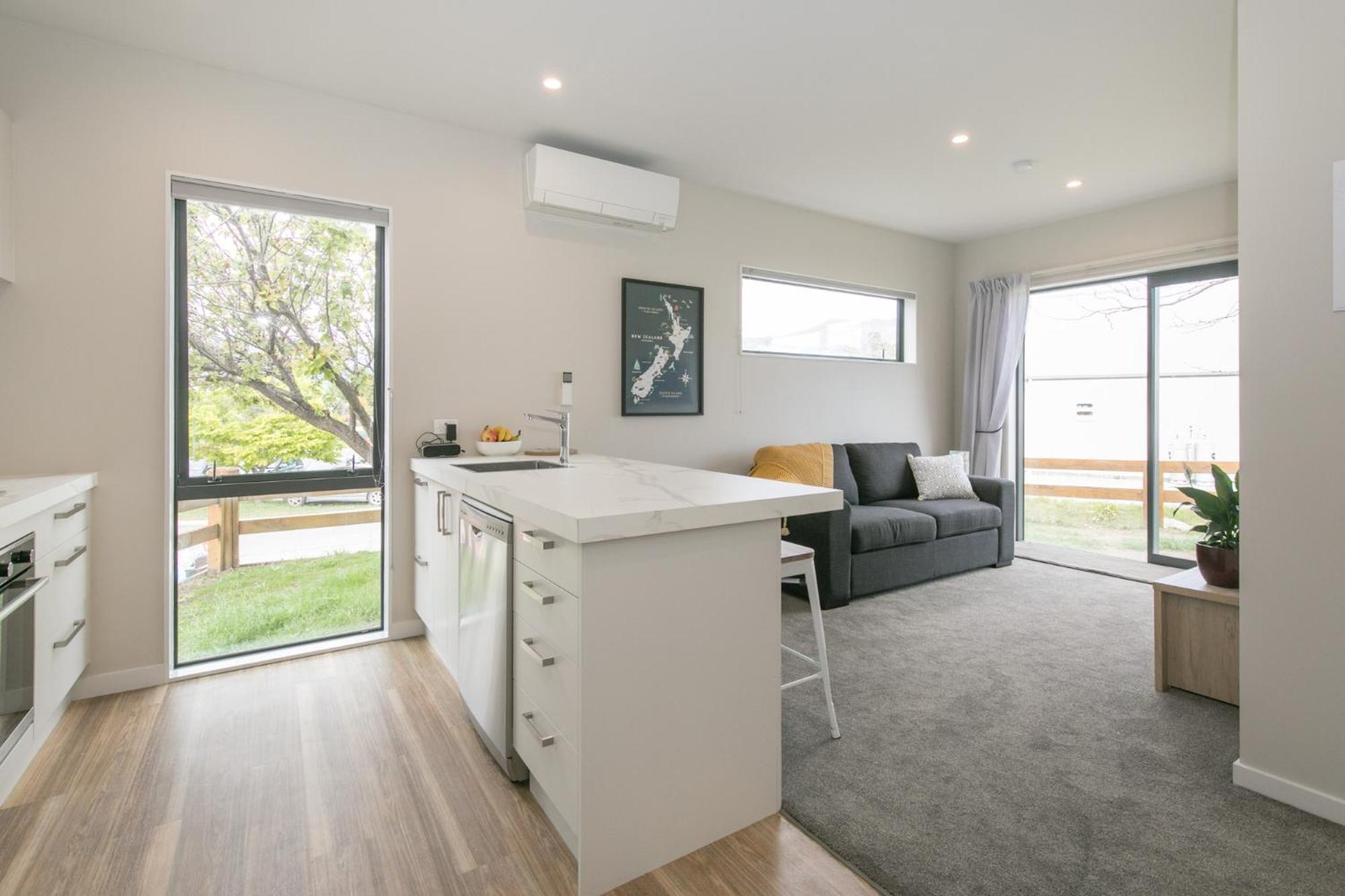 Mount Iron Apartment Wanaka Buitenkant foto